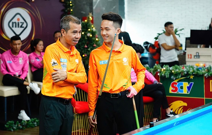 "Trùm bi-a" Quyết Chiến nhận tiền tỷ vẫn chưa vui, chơi Tết không quên nhiệm vụ thế giới - 4