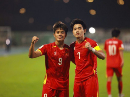 Thể thao - Mối lo Đình Bắc và dàn sao U23 tự mãn: Muốn "nên người", hãy tránh xa thế giới ảo