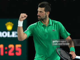 Trực tiếp tennis Djokovic - Sinner: Vỡ òa điểm quyết định, Nole vào chung kết! (Kết thúc)