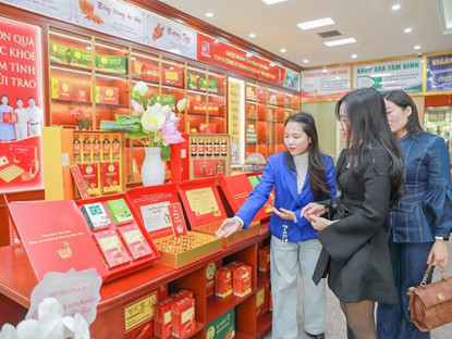 Nhịp cầu doanh nghiệp - Tết 2026: Người Việt chi tiền cho quà sức khỏe, ưu tiên thương hiệu uy tín