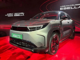Toyota Urban Cruiser Ebella trình làng, SUV chạy điện giá từ 520 triệu đồng