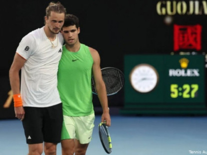 Thể thao - Alcaraz chạm toàn siêu kỷ lục ở Australian Open, Zverev nổi đóa vì điều này