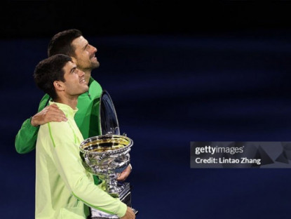 Thể thao - Video tennis Alcaraz - Djokovic: Ngược dòng mãn nhãn, lần đầu lên ngôi (CK Australian Open)
