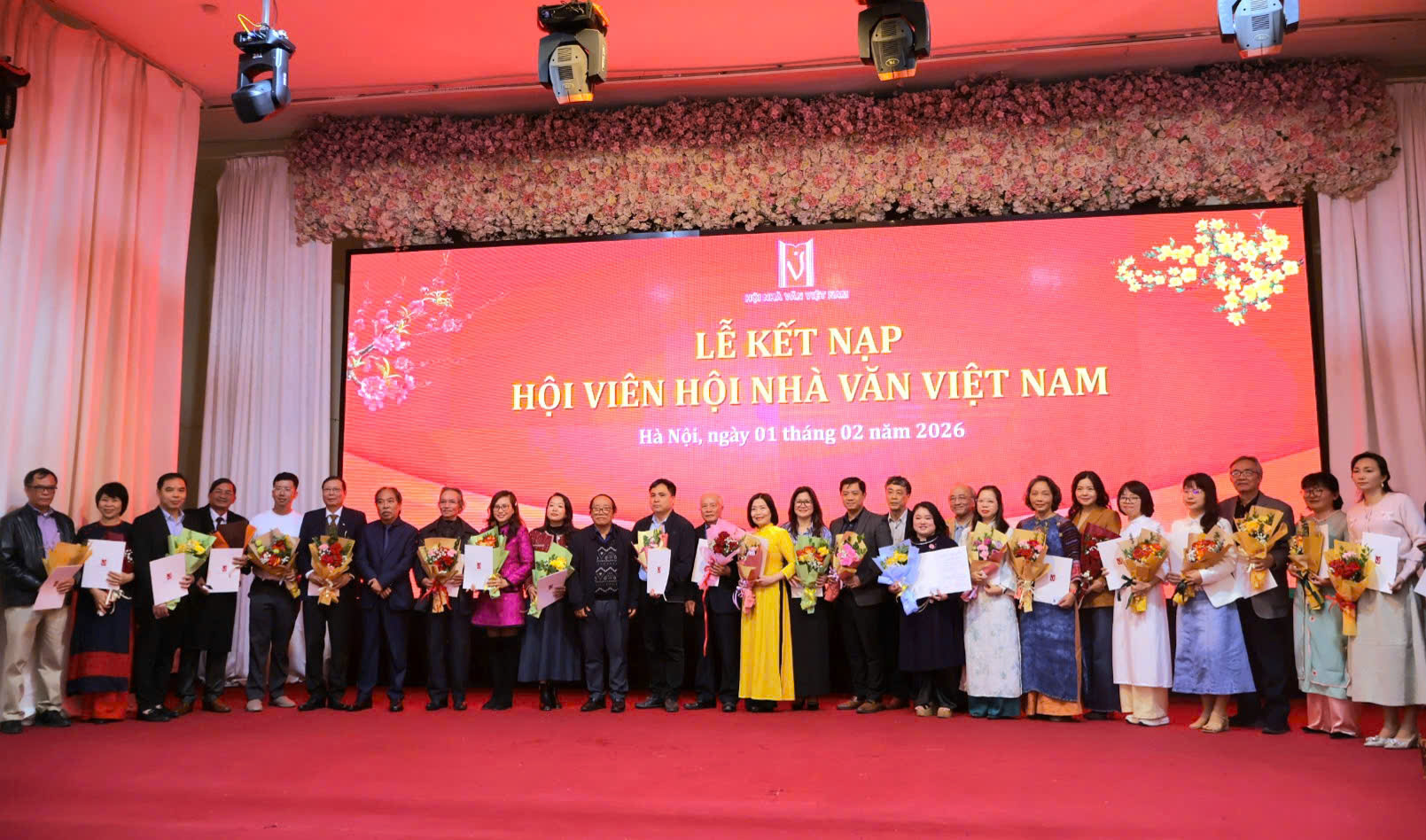 62 tác giả gia nhập Hội Nhà văn Việt Nam: Dấu mốc và trách nhiệm nghề nghiệp - 5