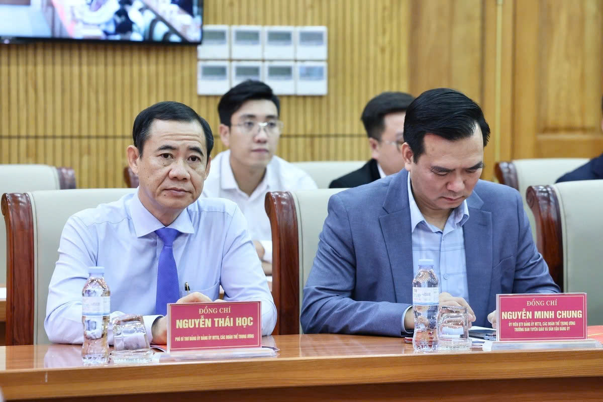 Chìa khóa thành công của Cơ quan tham mưu, giúp việc, Đảng ủy MTTQ, các đoàn thể Trung ương - 4