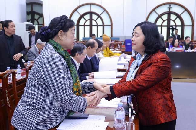 Hội nghị hiệp thương lần thứ hai: 100% đại biểu thống nhất với danh sách 217 người ở Trung ương được giới thiệu ứng cử đại biểu Quốc hội khóa XVI - 1