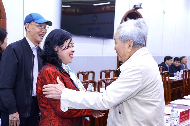 Hội nghị hiệp thương lần thứ hai: 100% đại biểu thống nhất với danh sách 217 người ở Trung ương được giới thiệu ứng cử đại biểu Quốc hội khóa XVI - 2