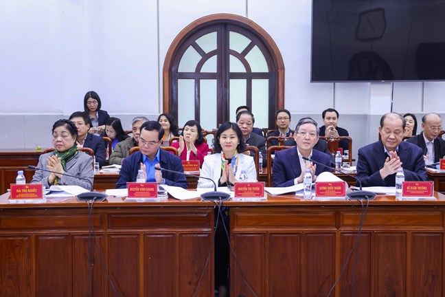 Hội nghị hiệp thương lần thứ hai: 100% đại biểu thống nhất với danh sách 217 người ở Trung ương được giới thiệu ứng cử đại biểu Quốc hội khóa XVI - 6