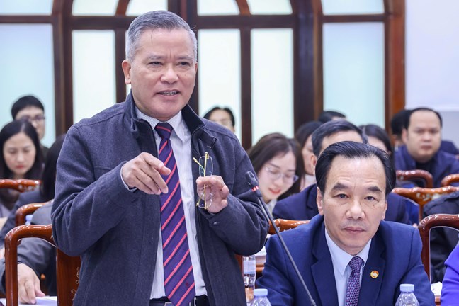 Hội nghị hiệp thương lần thứ hai: 100% đại biểu thống nhất với danh sách 217 người ở Trung ương được giới thiệu ứng cử đại biểu Quốc hội khóa XVI - 11