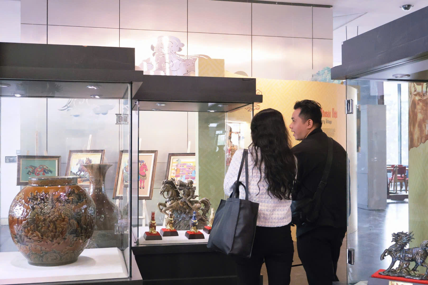 Trưng bày hơn 100 tài liệu, hiện vật về chủ đề “Long Mã khai văn” - 8