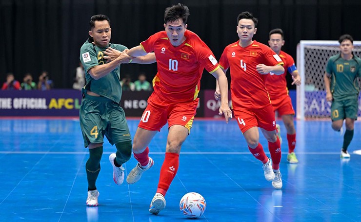 HLV Giustozzi tiếc vì ĐT futsal Việt Nam bỏ lỡ cơ hội, xứng đáng thắng Indonesia - 1