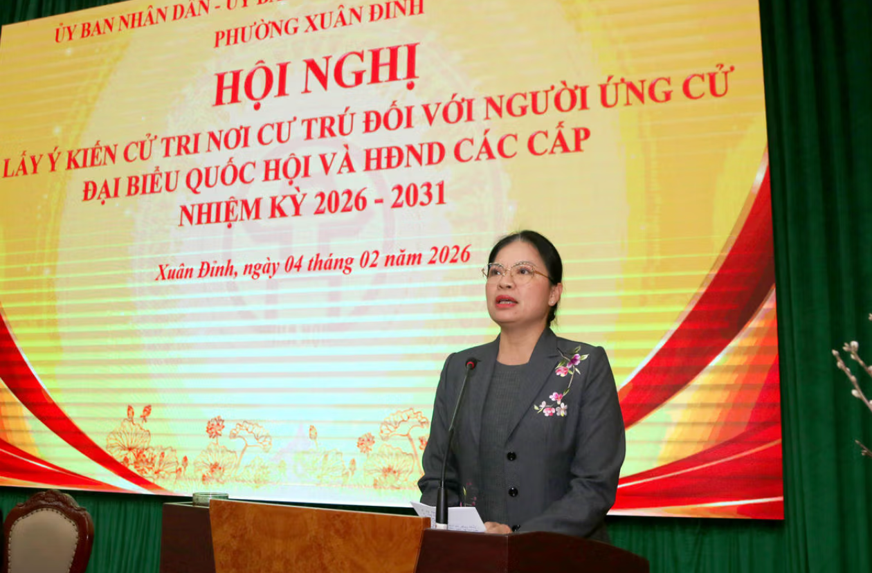 Chủ tịch Bùi Thị Minh Hoài dự Hội nghị lấy ý kiến cử tri nơi cư trú đối với người ứng cử đại biểu Quốc hội - 8