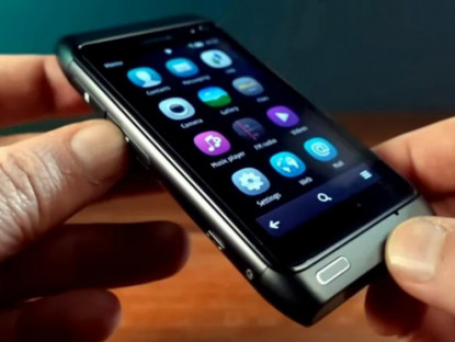 Công nghệ - Huyền thoại Nokia N8 được làm mới, chạy mượt đáng kinh ngạc