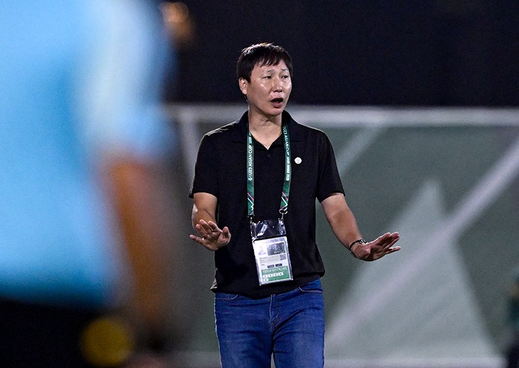 Chiến thắng lịch sử của U23 Việt Nam và khoảnh khắc rất đặc biệt của Kim Sang Sik - 1