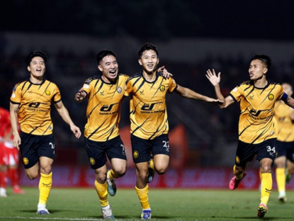 Thể thao - CLB Thanh Hóa đăng ký cựu thủ môn U23 Việt Nam đá tiền đạo, vỡ òa hạ đội Công an TP.HCM