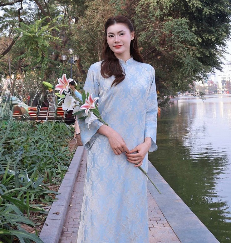 Thanh Thúy, Nguyễn Thị Phương đọ sắc, dàn hot girl bóng chuyền lung linh cận Tết - 7