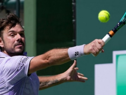 Thể thao - Tennis đỉnh cao thế giới: "Người thép" Wawrinka thị uy, Aliassime - Tsitsipas tung hỏa lực