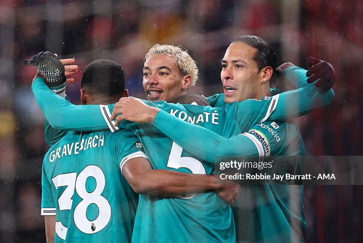 Nóng bảng xếp hạng Ngoại hạng Anh: Man City gây sức ép tới Arsenal, Liverpool đeo bám MU - 2