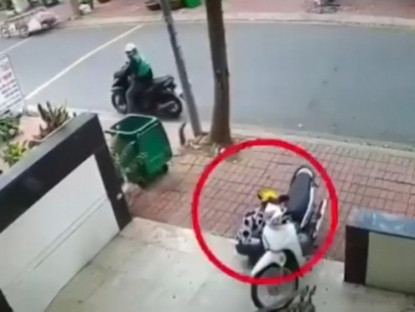 Giao thông - Clip: Pha bắt trộm xe kịch tính của anh hàng xóm khiến dân mạng thán phục