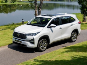 Toyota Innova Cross Hybrid: MPV 7 chỗ tiết kiệm, công nghệ hybrid tiên tiến