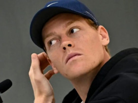 Nóng nhất thể thao tối 20/2: Sinner vẫn bình tĩnh sau trận thua sốc