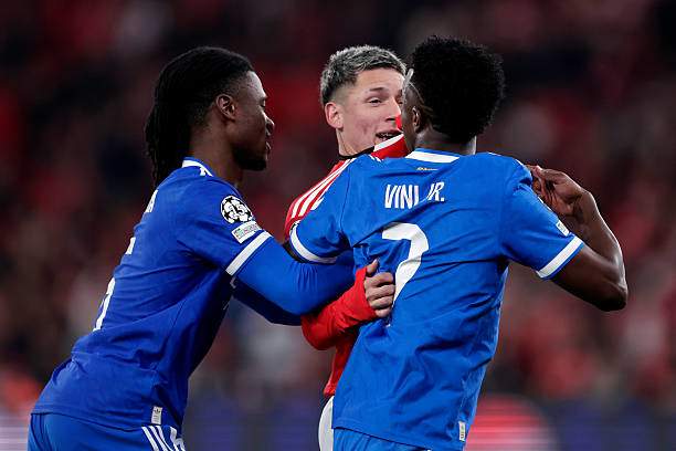 UEFA treo giò cầu thủ phân biệt chủng tộc với Vinicius trước trận Real Madrid - Benfica ở Cúp C1 - 2