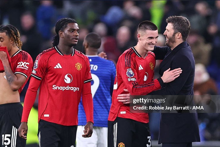 Carrick úp mở cho Sesko đá chính trở lại, khen MU thủ hay ở đẳng cấp hàng đầu - 1