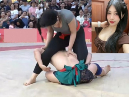 Thể thao - Hot girl Anh Thơ hất tung "4 vó" hạ "Quỷ lùn" Hồng Sơn, fan xôn xao về đô vật gợi cảm