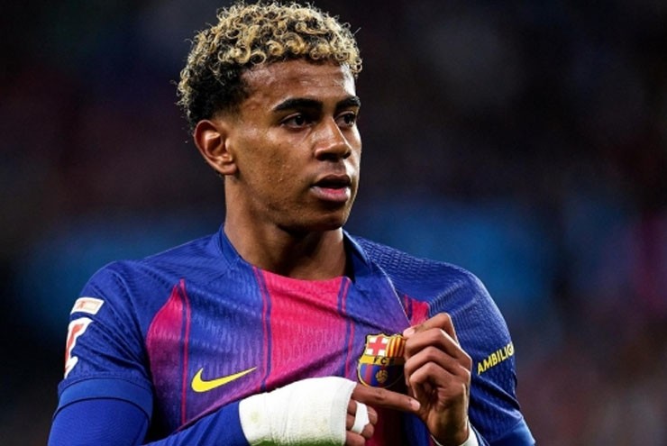 Tin mới nhất bóng đá sáng 25/2: Barcelona từ chối bán Yamal cho PSG - 1