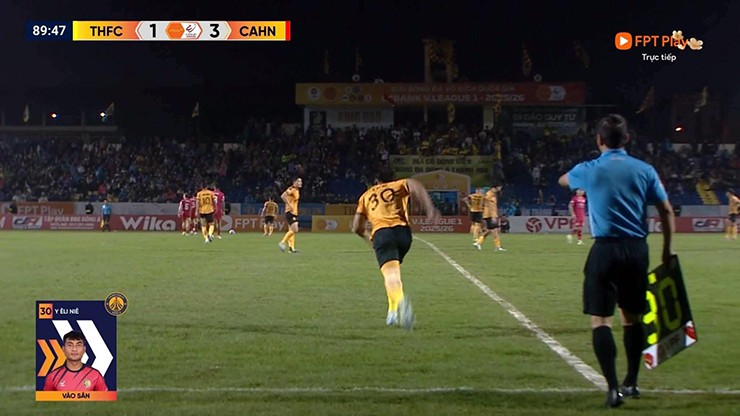 Cầu thủ Thanh Hóa “sức cùng lực kiệt” kêu cứu trong vô vọng - 2