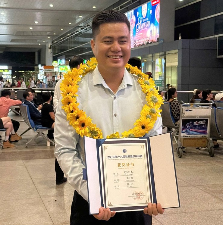 Lại Lý Huynh chiến thuật đỉnh cao, bất bại giải cờ tướng toàn cao thủ Trung Quốc - 1