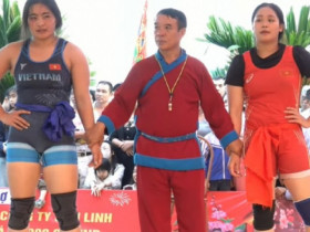 Kinh điển vật hội làng: 