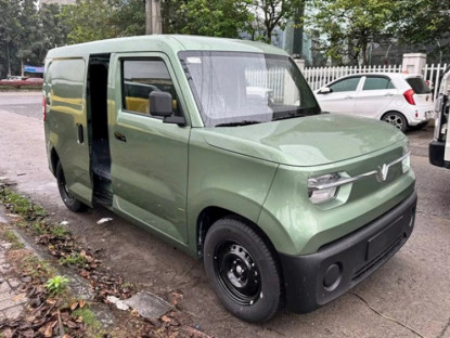 Giao thông - Xe tải điện VinFast EC Van có cửa lùa bên hông xuất hiện tại Việt Nam