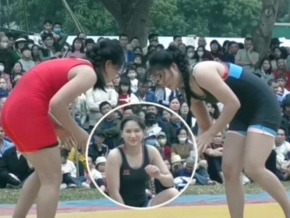 Thể thao - "Thiên thần" trên sới vật Đặng Linh hạ "siêu đô nữ" Ứng Thị Thơm tại hội làng Triều Khúc