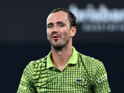 Thể thao - Medvedev &amp; nhiều ngôi sao mắc kẹt vì căng thẳng Mỹ - Iran, có kịp dự Indian Wells?