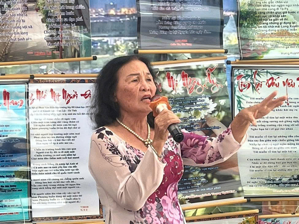 Ngày Thơ Việt Nam 2026 tại TP HCM: Tiếng gọi thi ca giữa lòng "siêu đô thị" - 11