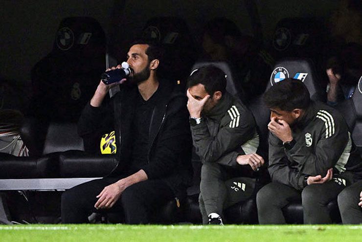 Real Madrid 2 vòng liên tiếp thất bại: "Thảm họa Arbeloa" đến quá nhanh - 4