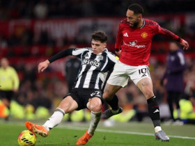 Trực tiếp bóng đá Newcastle - MU: Maguire bỏ ngỏ khả năng ra sân (Ngoại hạng Anh)