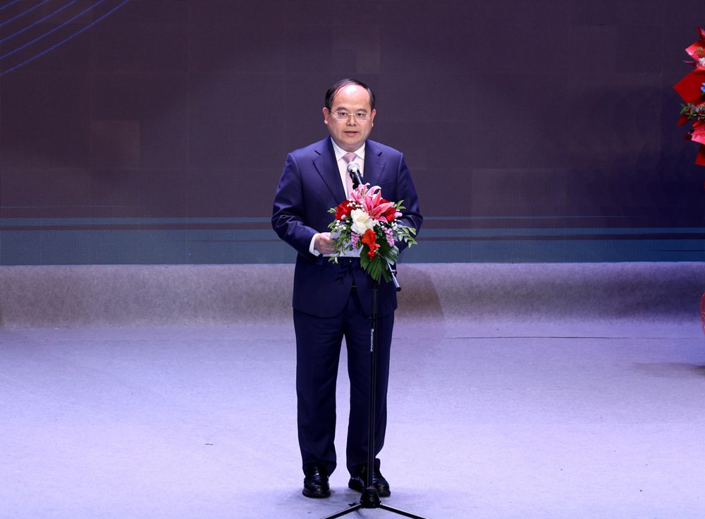 Đêm thơ “Trước biển lớn”: Thi ca mở cánh buồm khát vọng cùng dân tộc - 3