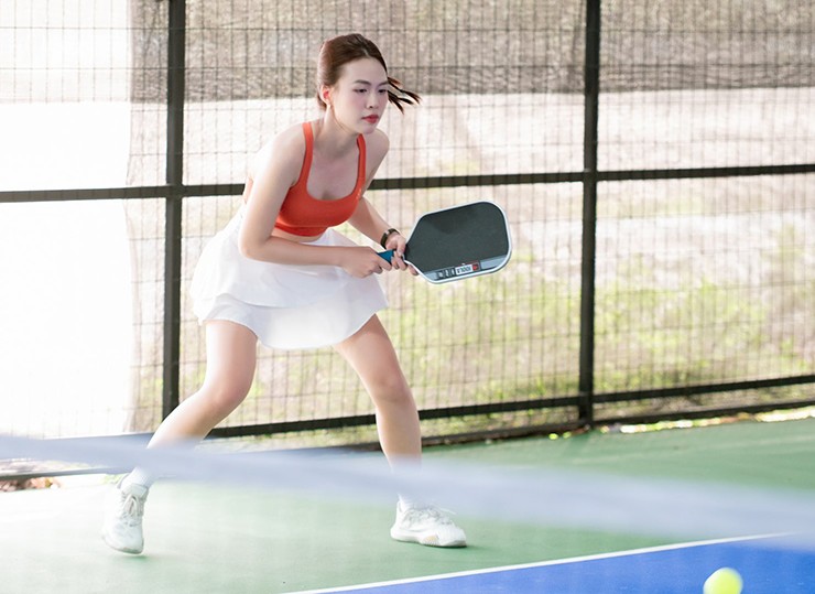 Ca sĩ Minh Hằng khoe dáng tại giải pickleball, á hậu Ánh Vương tiếc vì loại sớm - 6