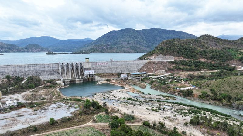 Bác Ái, một vùng thủy điện tích năng - 1