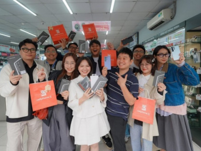 Thông tin doanh nghiệp - CellphoneS mở bán sớm Galaxy S26 Series cho gần 3,000 khách hàng đặt trước.
