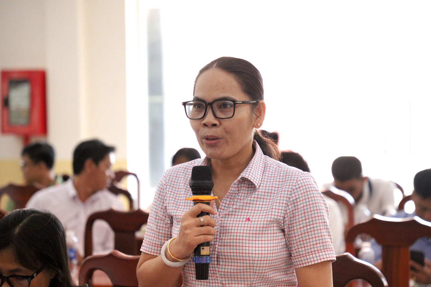 Ứng viên Nguyễn Quỳnh Liên: Làm cầu nối đưa kiến nghị cử tri tới Quốc hội - 2