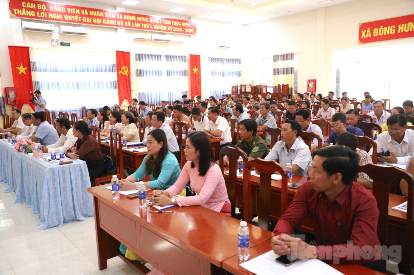 Ứng viên Nguyễn Quỳnh Liên: Làm cầu nối đưa kiến nghị cử tri tới Quốc hội - 6