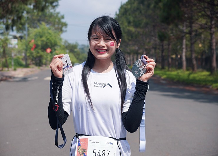 Người đẹp dược sĩ vô địch 55km, hot girl Vy Phan than "quá khổ” ở giải Măng Đen Trail - 1
