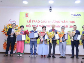 Tôn vinh những tác giả, tác phẩm đã góp phần gìn giữ và bồi đắp phẩm giá của văn chương