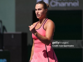 Tennis đỉnh cao Indian Wells: Sabalenka thắng dễ, Auger Aliassime thua đau