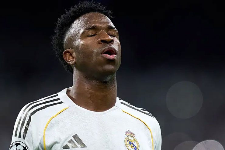 Tin mới nhất bóng đá tối 11/3: Hazard nghĩ Vinicius sẽ giải nghệ sớm - 1