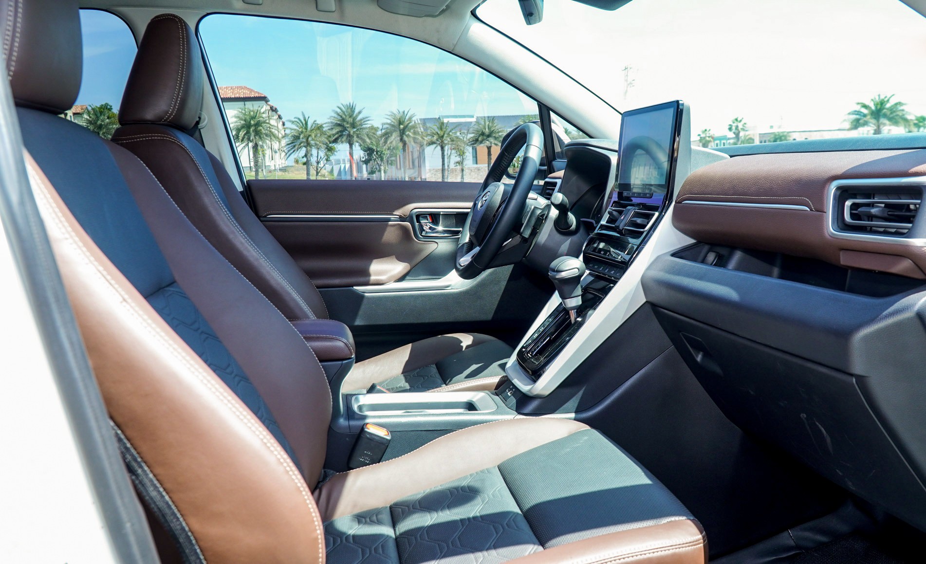 Toyota Innova Cross HEV có mức tiêu hao nhiên liệu ra sao? - 6