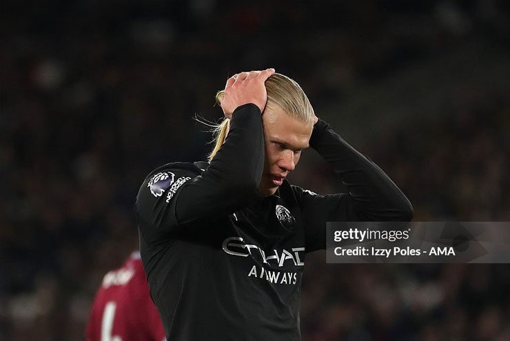 Haaland trượt dài khiến Man City giương "cờ trắng", Pep Guardiola bất lực - 2